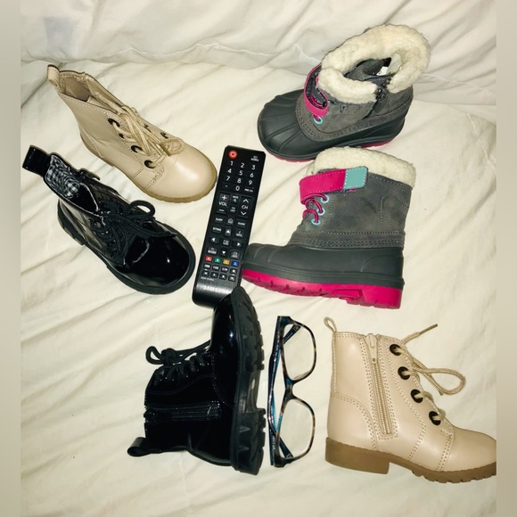 Baby Girl Fall/Winter Boot Bundle(3PAIR sizes 5/6)Combat/Riding/Snow/Rain/Patent - Picture 3 of 15